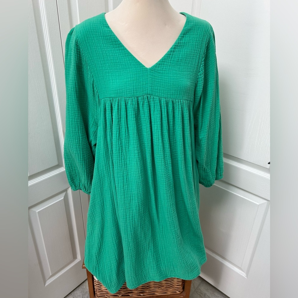 Green V-Neck Smock Dress